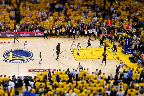 Cavaliers/Warriors, 2017 NBA Finals Game 1 .